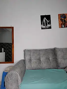 bebygirl143s online show from November 3, 9:41 pm