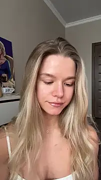 JessIsLove online show from February 16, 12:27 pm