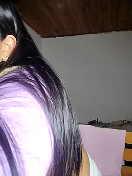 KATYGONZALEZ online show from May 15, 11:29 pm