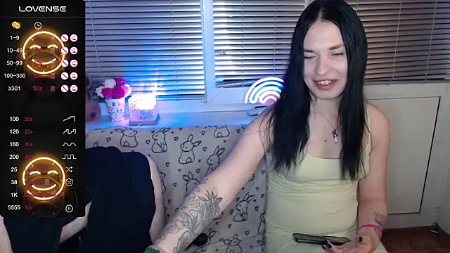 Snapshot of sky9669 chatting on October 22, 3:06 pm sky9669 online show from October 22, 3:06 pm