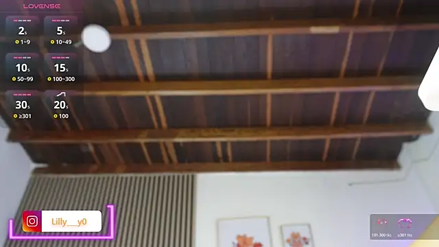 LillyDolls23 online show from January 18, 1:18 pm