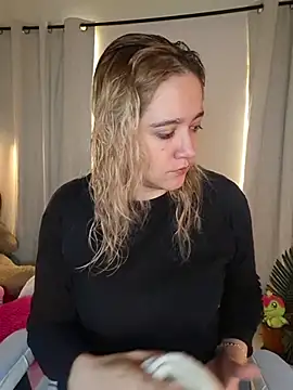 NaomiShimizu online show from April 19, 8:11 pm