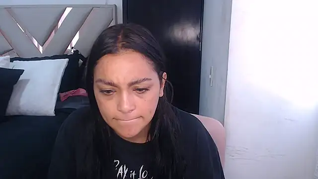 fairylatin222 online show from October 18, 11:57 am