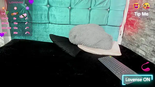 Cloee66 online show from November 10, 5:41 pm