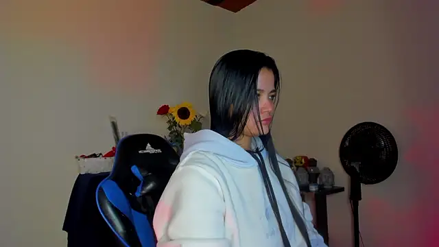 scarlet-kennedy98 online show from February 17, 6:29 pm