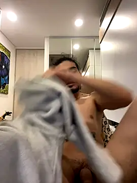 Snapshot of aangie__uwu chatting on September 30, 1:22 am aangie  uwu online show from September 30, 1:22 am