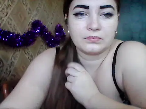 Elizabeth Meow online show from December 19, 6:16 am