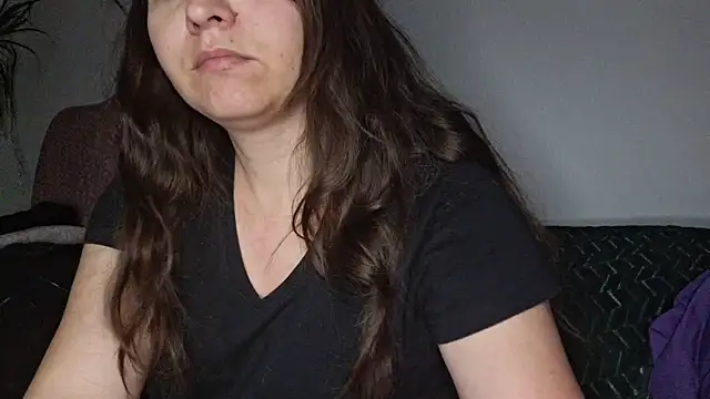 Cyndee Winter online show from November 12, 9:35 pm