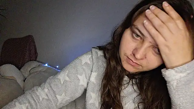 Cyndee Winter online show from October 28, 8:57 pm