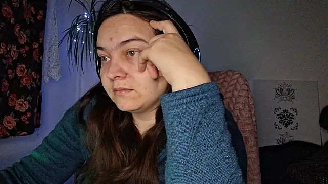 Cyndee Winter online show from January 15, 11:00 pm