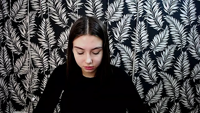 Lili magic online show from December 17, 8:18 am