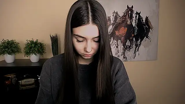 Lili magic online show from January 16, 11:50 am