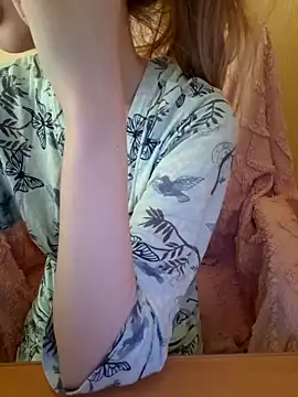 Elza kom online show from April 4, 6:12 am