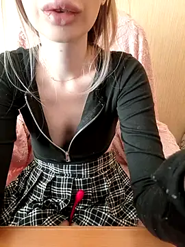 Elza kom online show from March 7, 7:15 am