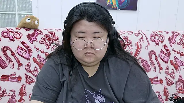 Nadine asian online show from February 3, 3:04 am