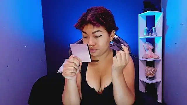 JadaRoberts online show from October 22, 12:32 pm