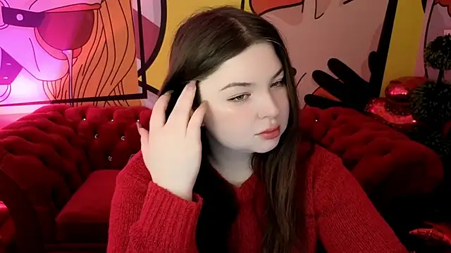 RosieMoons online show from April 13, 7:47 pm