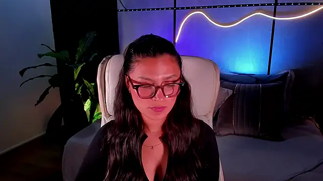 Gia Mazzon online show from February 13, 4:08 pm