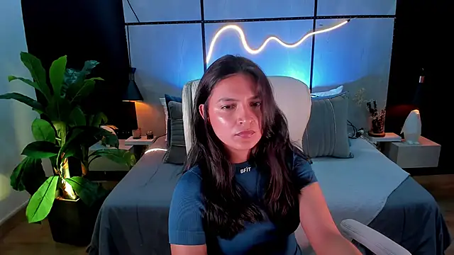 Gia Mazzon online show from September 10, 5:13 pm