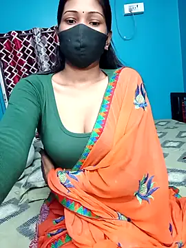 Snapshot of Triha_18 chatting on October 11, 5:37 pm Triha 18 online show from October 11, 5:37 pm
