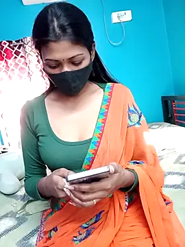 Snapshot of Triha_18 chatting on October 13, 9:01 am Triha 18 online show from October 13, 9:01 am