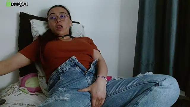 Hot Candy  online show from November 8, 4:39 am