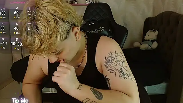 isabeautyx19 online show from September 21, 7:45 pm