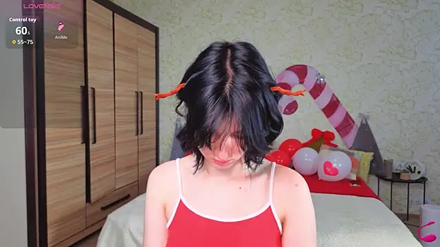 JulisSweet online show from December 21, 8:40 am