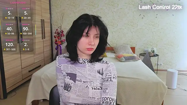 JulisSweet online show from April 17, 7:32 am