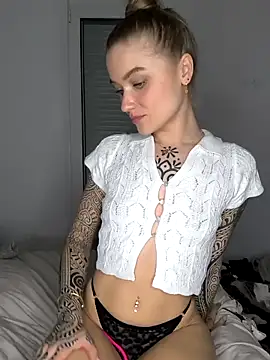 Goldloeckchen159 online show from April 19, 4:51 pm