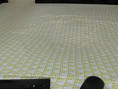 Gweneve online show from February 22, 7:09 am