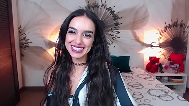 KatherineBisou online show from January 6, 9:40 pm