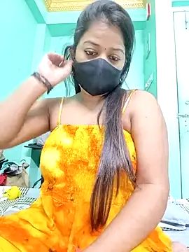 Monalisa Singh online show from November 6, 6:36 pm