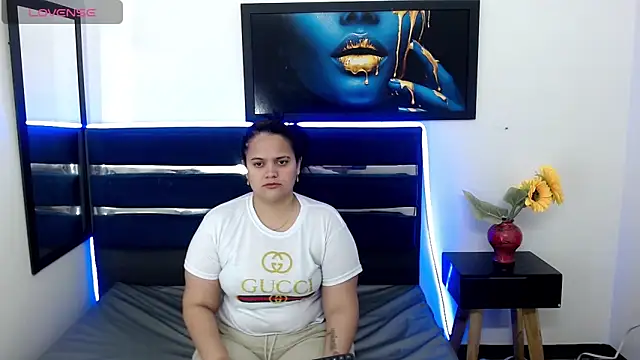 brunnette hot online show from September 21, 12:04 pm