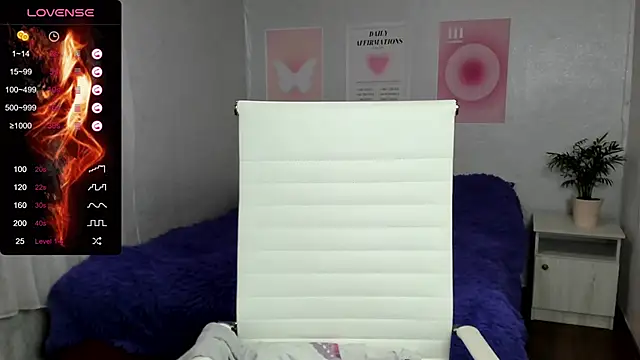 Snapshot of Geisha_Anna chatting on October 14, 5:32 am Geisha Anna online show from October 14, 5:32 am
