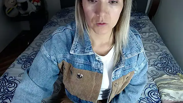 Chantal hott online show from March 19, 1:10 am