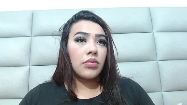 Snapshot of emily_brontee_ chatting on October 4, 12:55 pm emily brontee online show from October 4, 12:55 pm