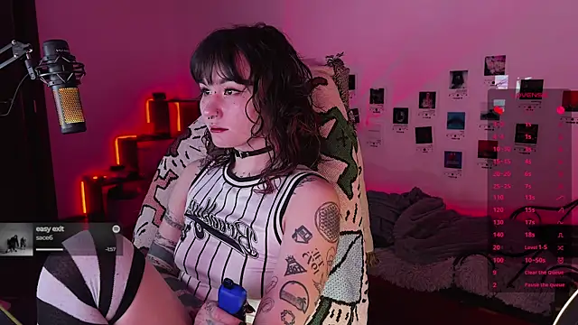 deadlysweet online show from November 28, 11:52 pm