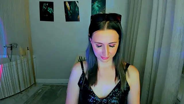 PassionGlow online show from March 13, 7:59 pm