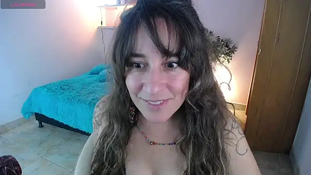 Paula Paz online show from September 13, 2:58 pm