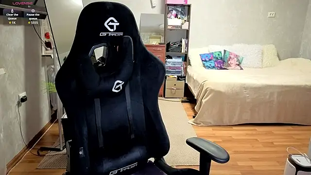 Little Soph online show from February 5, 12:57 am