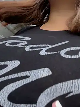 CharlotteMillers online show from November 13, 3:55 pm