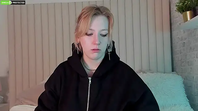 RachelCart online show from December 5, 3:06 am