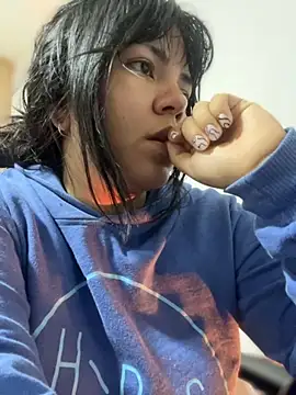 JulianaCastillo online show from September 23, 5:05 am