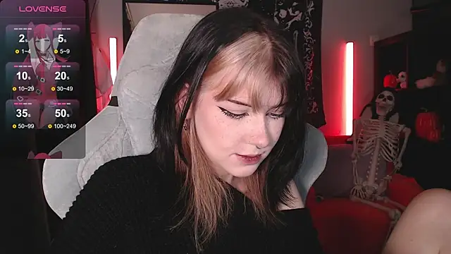 CutieTori online show from November 8, 10:20 am