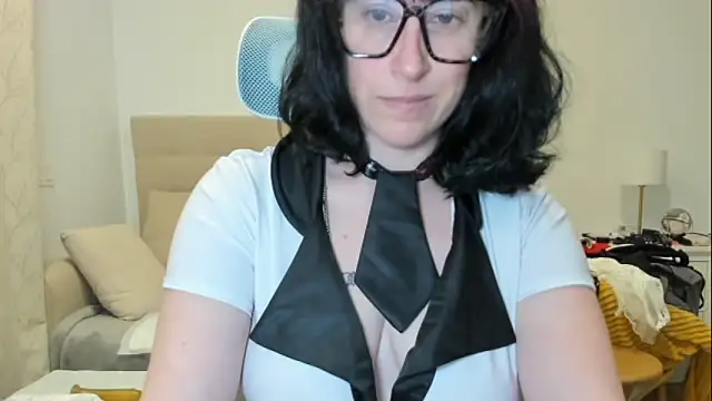 emmita69  online show from February 17, 12:21 am