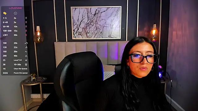 Snapshot of kira_moon__ chatting on September 15, 9:44 pm kira moon online show from September 15, 9:44 pm
