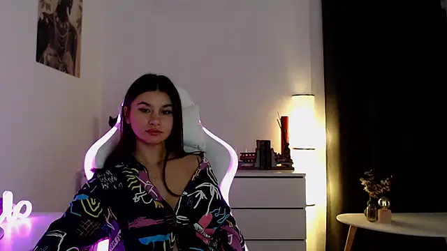 Wet Aarya  online show from September 21, 7:01 pm