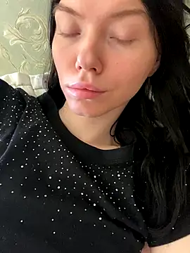 Lisaaa Alisa online show from October 17, 7:11 am