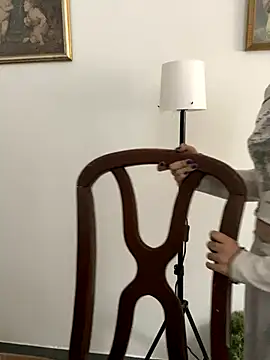 LiliJones  online show from October 22, 7:41 pm